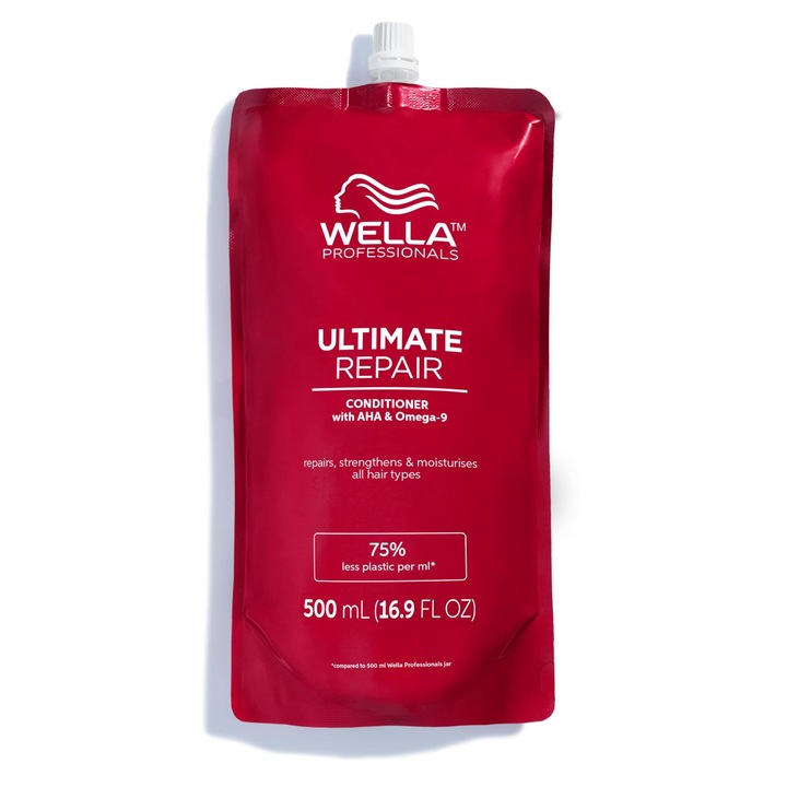 Wella Ultimate Repair hajkondicionáló, 500 ml, sérült hajra, AHA-val és Omega 9-cel