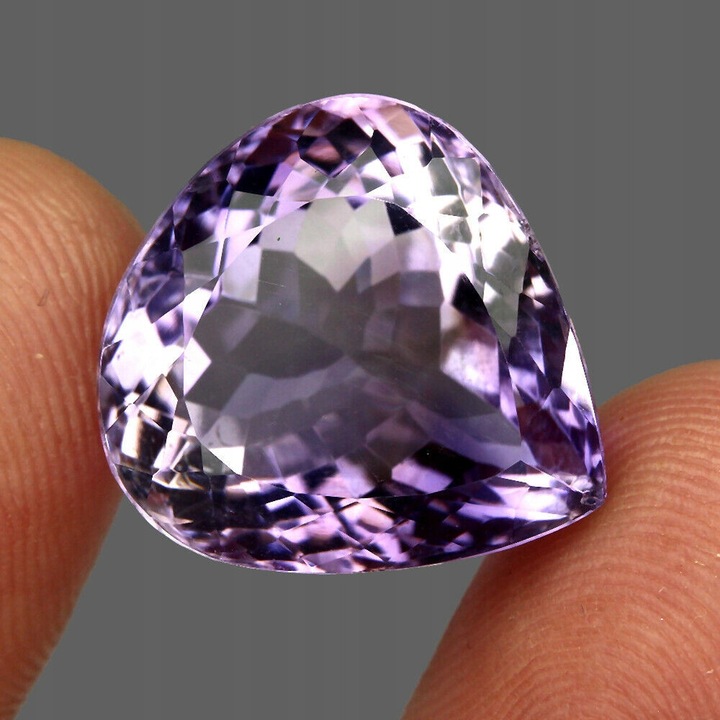 Ametist natural, Songea, 19x18x13mm, 26.15ct