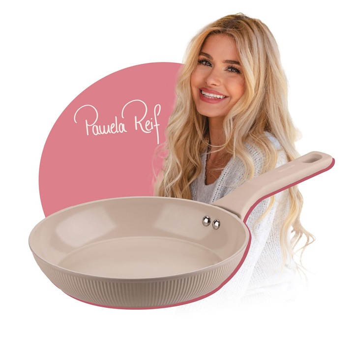 Fackelmann X Pamela Reif serpenyő – Ø 24 cm, kovácsolt, újrahasznosított alumíniumból készült, pasztell bézs, kerámia, Pfas-mentes védőréteg, hőálló 150 fokig – kézi mosogatás