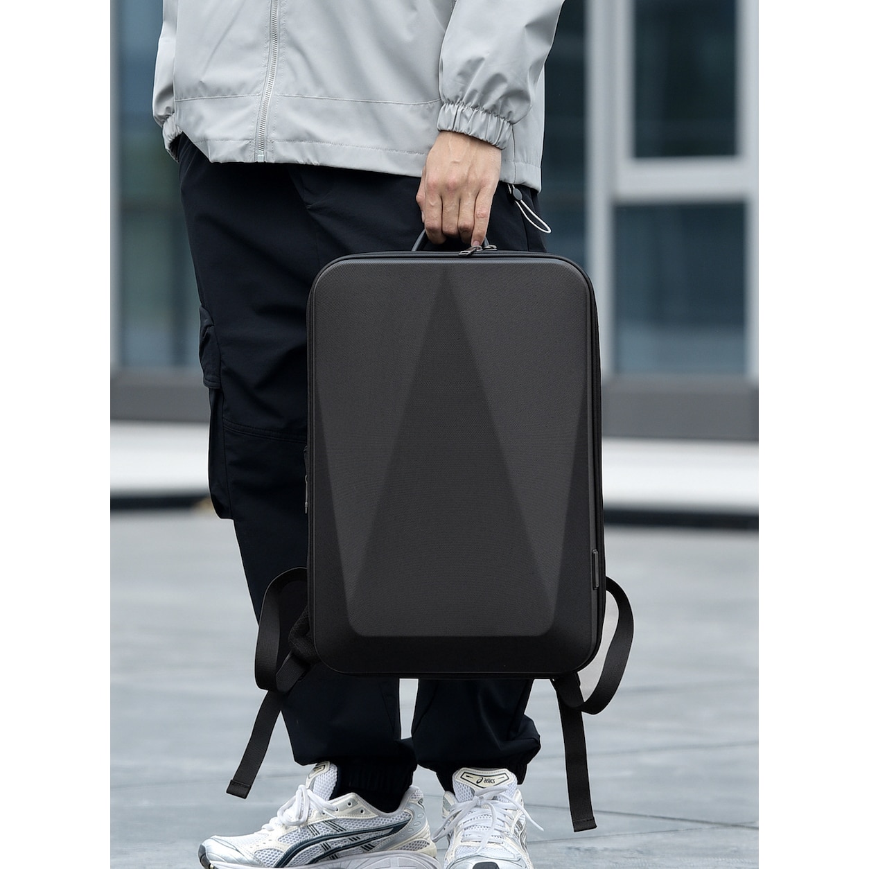 Rucsac laptop Cracos, antifurt, impermeabil, cu port USB, 15.6", 45x30x9cm, negru