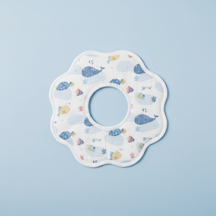 Set 10 Bavete de Unica Folosinta pentru Copii si Bebelusi, Comando Kids, Din Bumbac, cu Strat Impermeabil, Flexibile si Elastice, Inchidere Velcro, Dimensiuni 28x28 cm, Model Animalute Marine, Alb | Albastru deschis