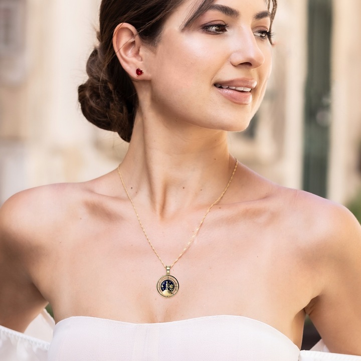 Colier cu pandantiv dama, Larezo Micul Print, Argint 925, Acoperire Aur 585, 42cm, cu Pandantiv 22,5x16mm