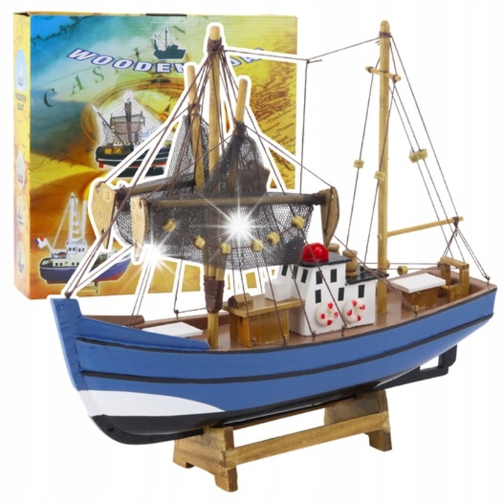 Колекционерски декоративен модел, рибарска лодка, Lean Toys, син, 30x26см, със стойка за излагане