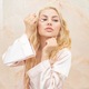 3D масажор за очи, CRYSTALLOVE, с розов кварц, дръжка от неръждаема стомана, елегантна опаковка