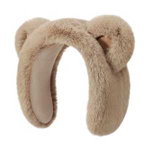 Caciuli si palarii dama