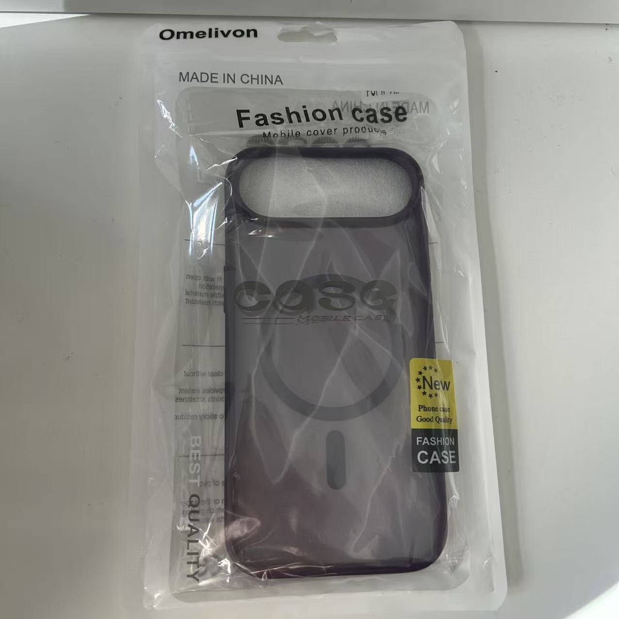 Husa de protectie pentru iPhone 17 Air, Omelivon, MagSafe, Incarcare Wireless, Antisoc, Margini Ridicate pentru Protectia Ecranului si a Camerelor, Violet inchis