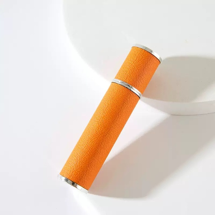 Парфюмна бутилка, преносим пулверизатор, включва прибори, за многократна употреба, 10 мл, кожен калъф, оранжев