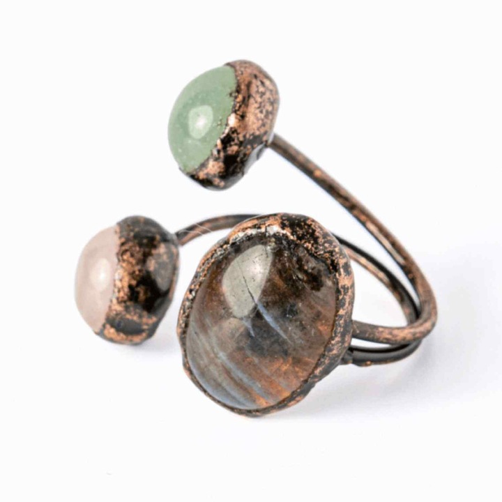 Inel reglabil din cupru cu Labradorit, Cuart Roz si Aventurin Verde natural – Armonie, iubire si prosperitate