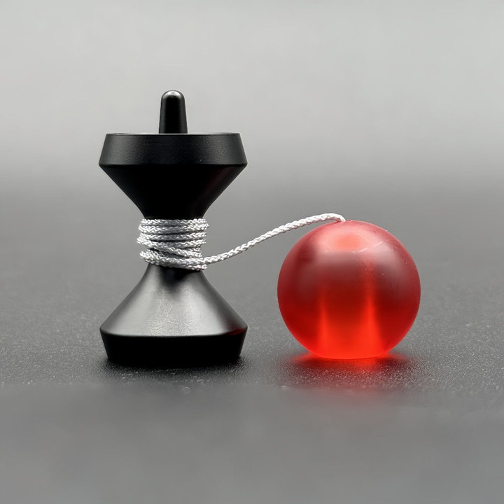 Kendama de dexteritate – jucarie de indemanare pentru degete, antrenament al concentrarii si exercitii cognitive (rosu)