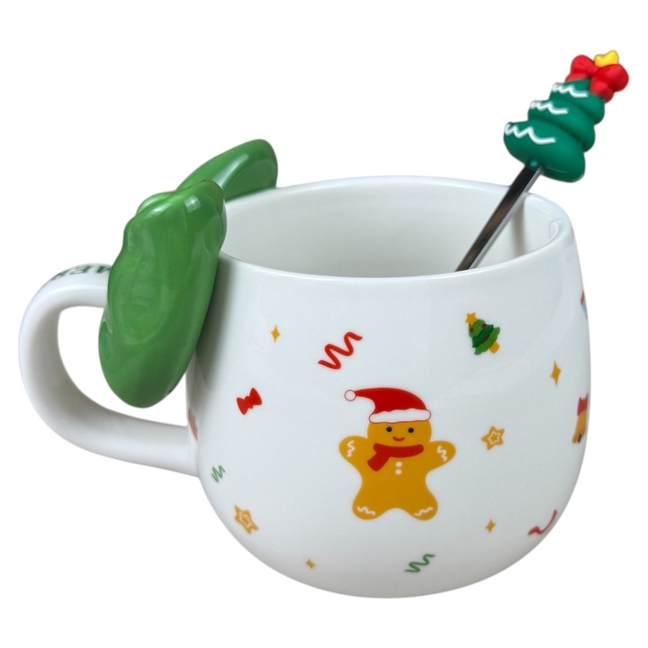 Коледна чаша „Funny Xmas“ бяла със зелена дръжка и джинджифилов човек, 420 мл