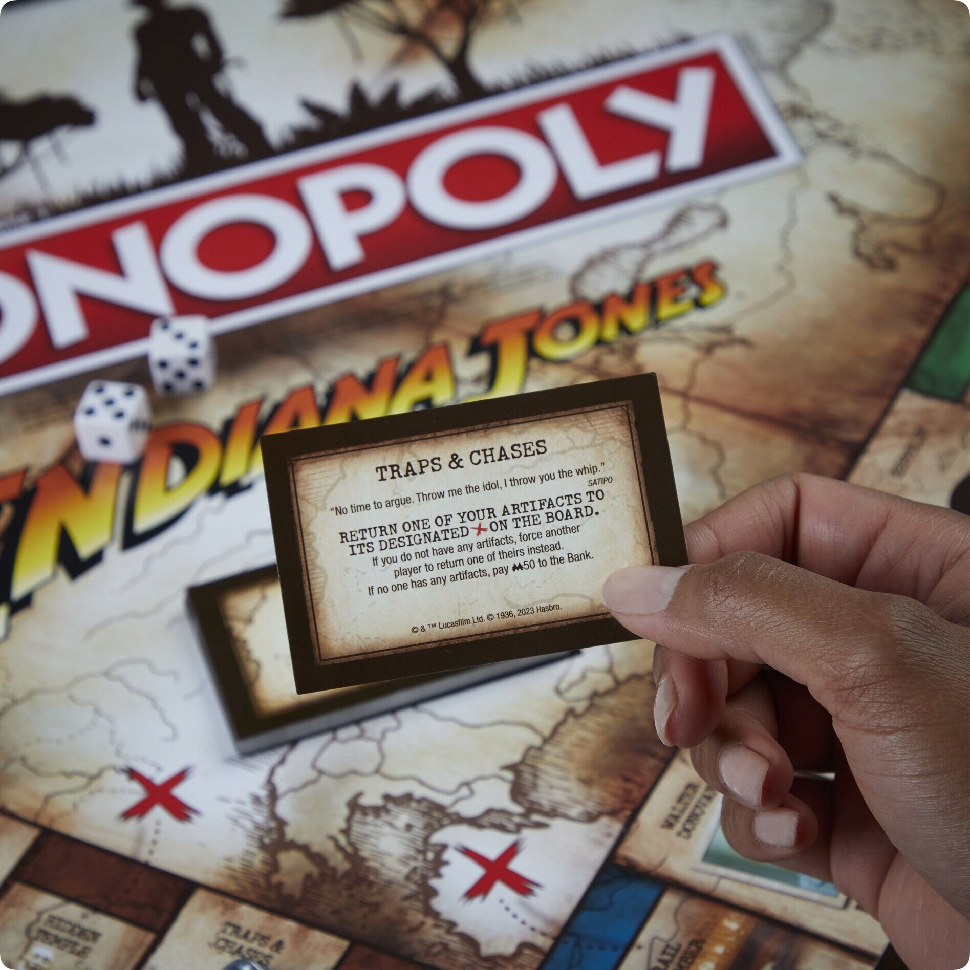 Monopoly Indiana Jones, joc de societate, 6 pioni, 4 artefacte