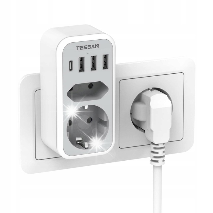 Разклонител Tessan TS-328-DE, 2 контакта, 4 USB порта, 3600 W, 5,4x10,7x4 см