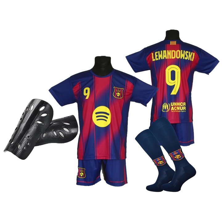 Комплект футболна екипировка, фланелка с номер 9, къси панталони, чорапи и предпазители, синьо/червено