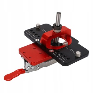 Seturi si accesorii pentru gaurit si insurubat