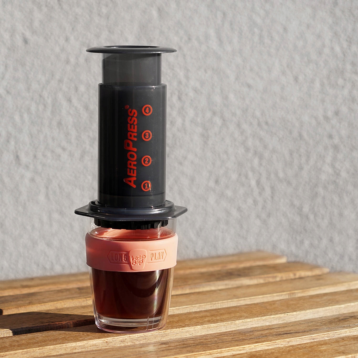 Cafetiere AeroPress Original, set complet cu 100 filtre, 250ml