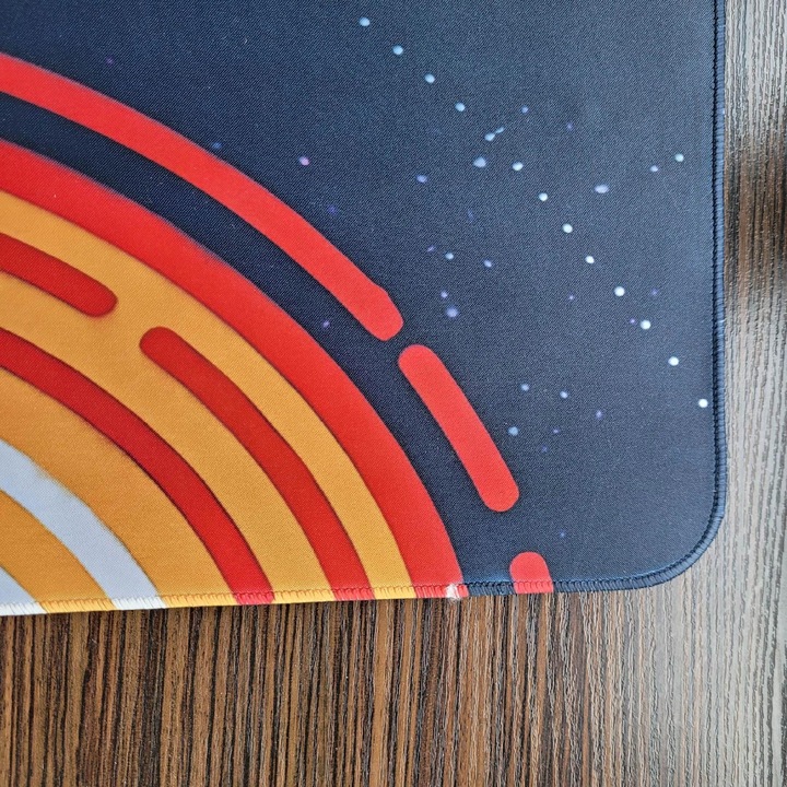 Подложка за мишка DKM, 120x60см, противоплъзгаща, с обшити ръбове, II качество