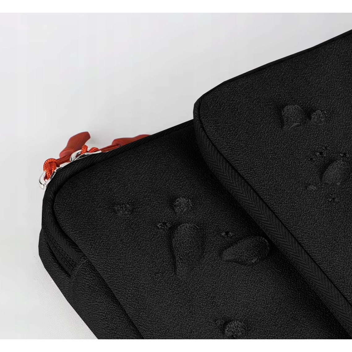 Geanta laptop DKM, 15,6 inch, impermeabila, cu multiple compartimente, culoare neagra, dimensiuni 38,5x29,5x3,5 cm