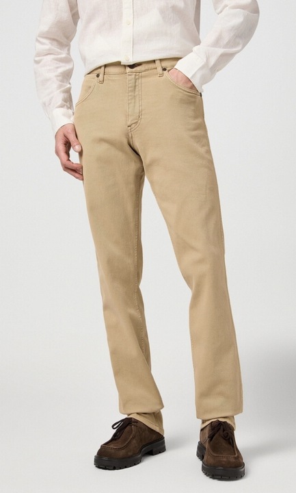 Pantaloni barbati, Wrangler Greensboro 803, regular straight, elastic, bej, bumbac