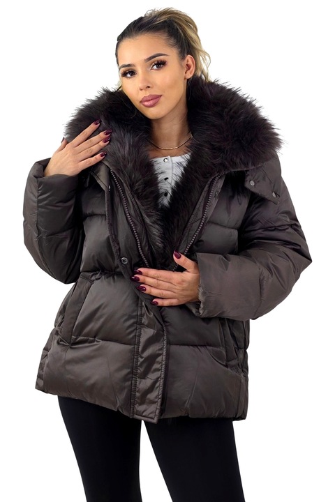 Geaca groasa de fas FashionForYou, model SoReal, cu gluga detasabila si blanita, Maro, Marimea M