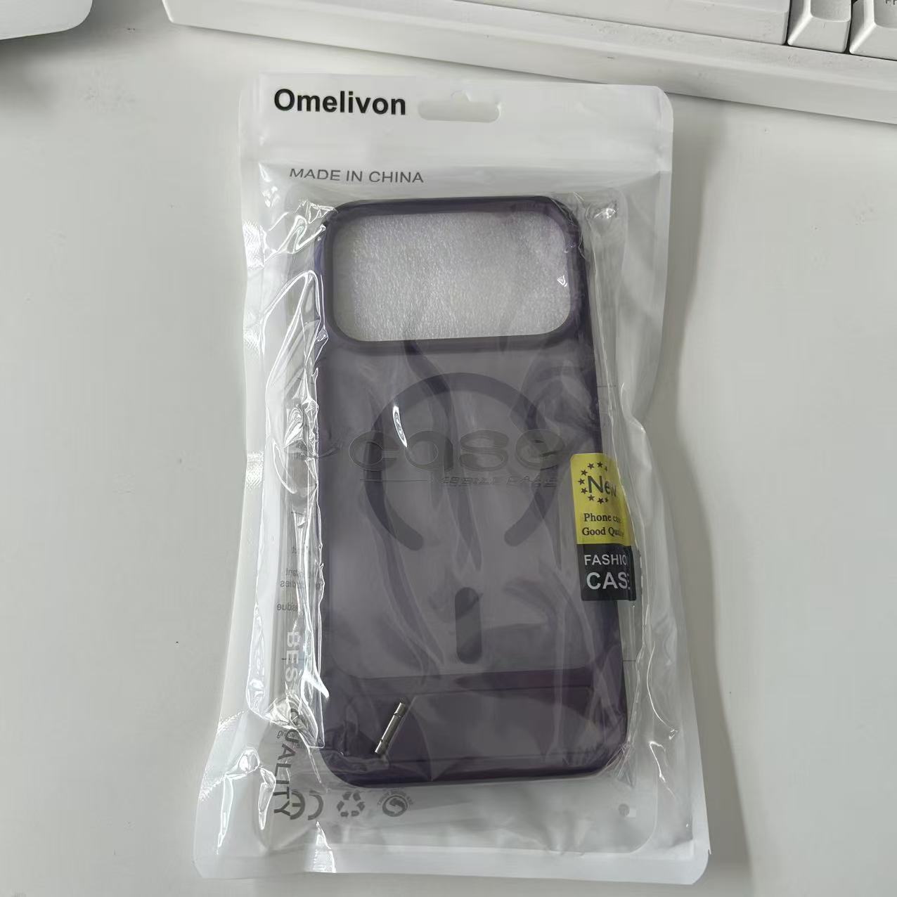 Husa de protectie pentru iPhone 17 Pro Max, Omelivon, MagSafe, cu Suport ajustabil, Margini ridicate pentru protectia ecranului, Anti-Soc, Decupaje Precise, Incarcare Wireless, Spate Semitransparent, Violet inchis
