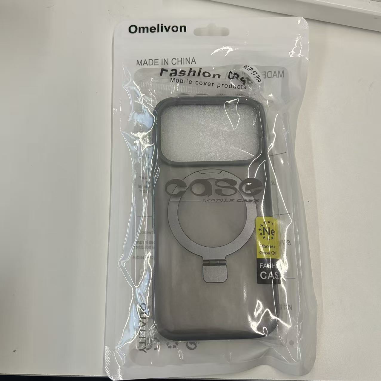 Husa de protectie pentru iPhone 17 Pro, Omelivon, MagSafe, Suport pentru inel, Margini ridicate pentru protectia ecranului, Anti-Soc, TPU Moale + PC Dur, Spate Semitransparent, Gri inchis