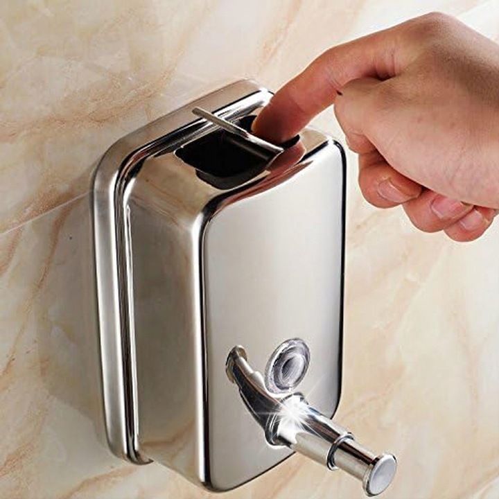 Rozsdamentes acél szappanadagoló 0,5 l, elegáns design, méretek 150x55x105mm, kulcs nélkül
