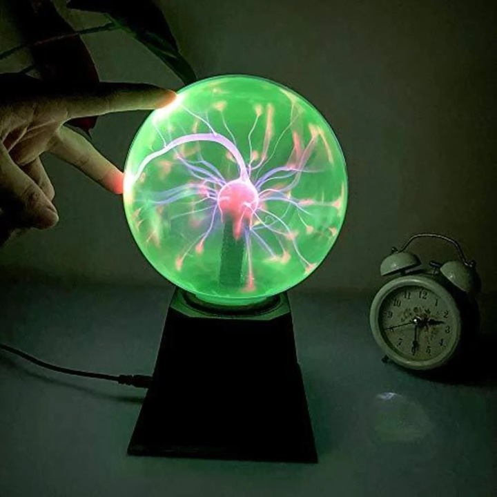 Lampa de birou Riserva, neagra, 16x16cm, stil modern