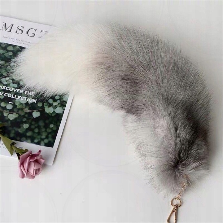 Breloc cu coada de vulpe din blana artificiala, 40-45 cm, metal auriu, unisex