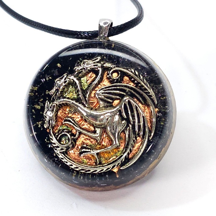 Pandantiv uroboros, dragon trei capete din pietre semipretioase, Elvero, orgon, 4 cm