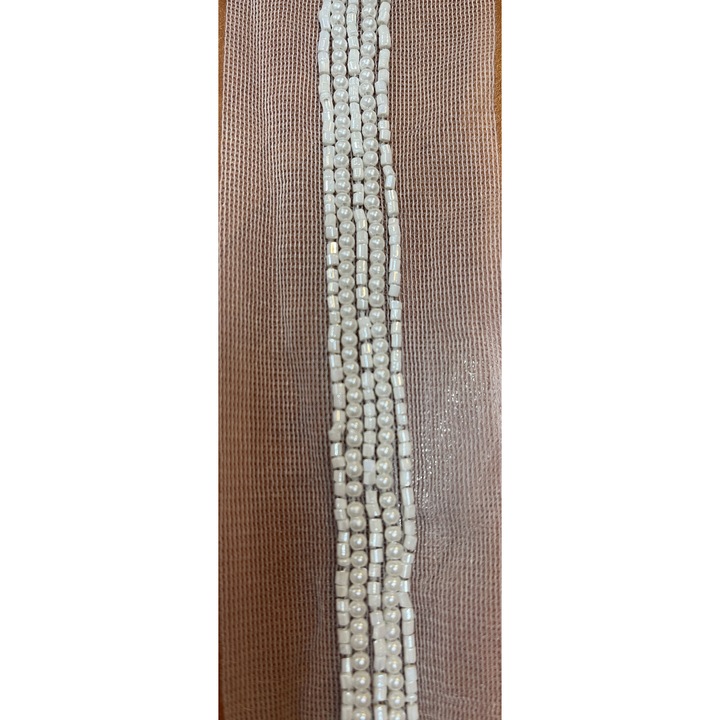 Бяла лента от тюл с пришити мъниста, текстилна панделка, линеен метър