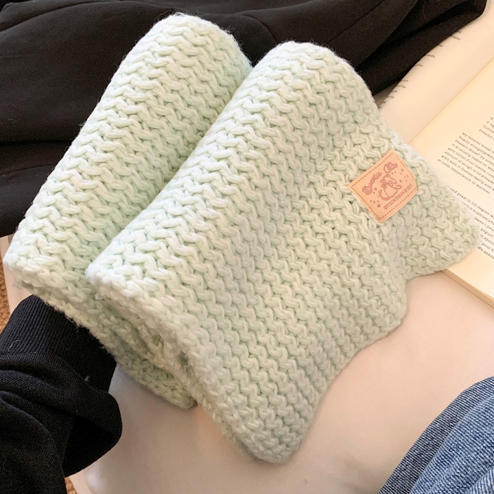 Esarfa tricotata calduroasa, verde, handmade