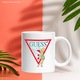 Cana Cu Clopotica, Cu Textul "Guess" - Design 2, Ceramica, 330ML, Cu Maner si Interior Alb