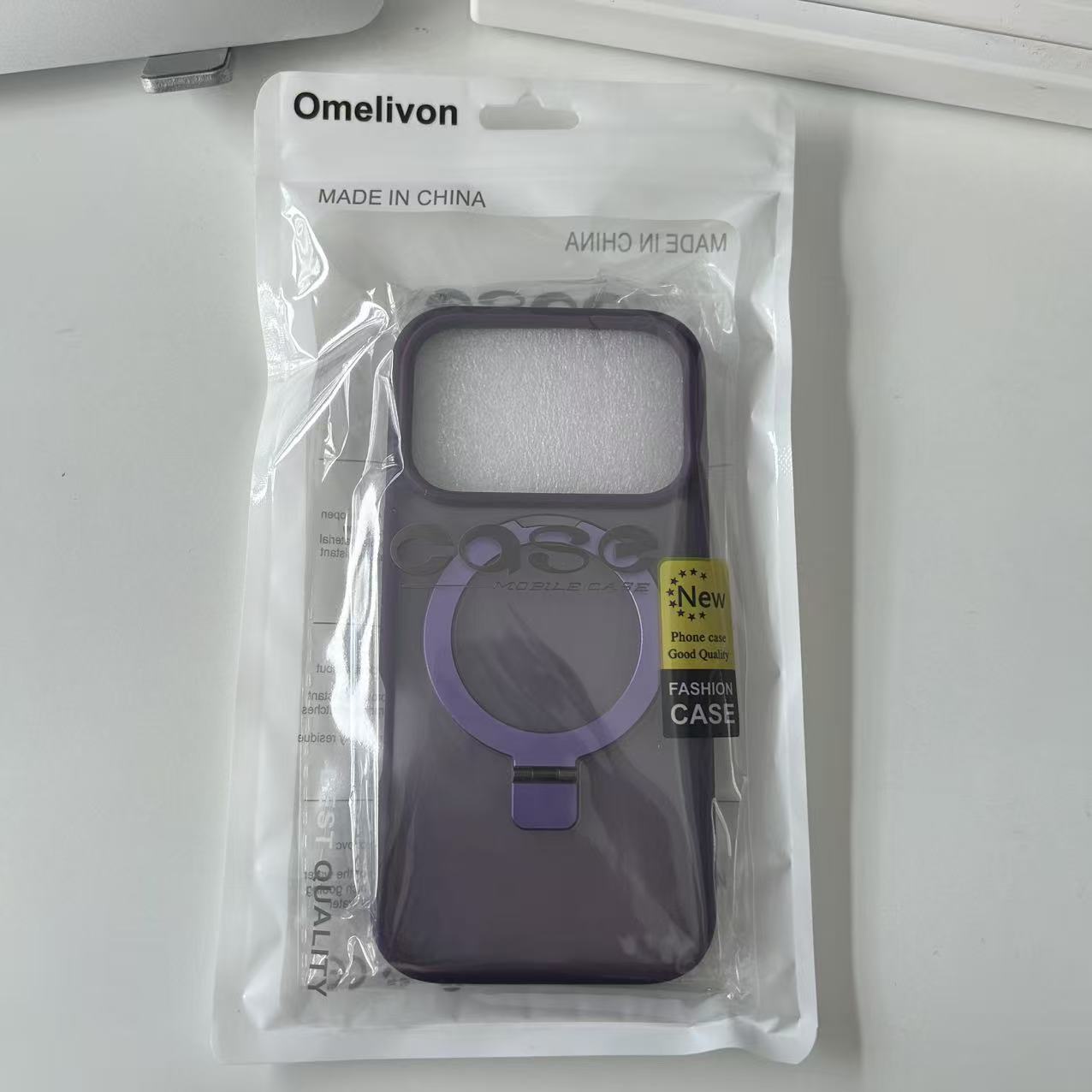 Husa de protectie pentru iPhone 17 Pro, Omelivon, MagSafe, Suport pentru inel, Margini ridicate pentru protectia ecranului, Anti-Soc, TPU Moale + PC Dur, Spate Semitransparent, Violet inchis