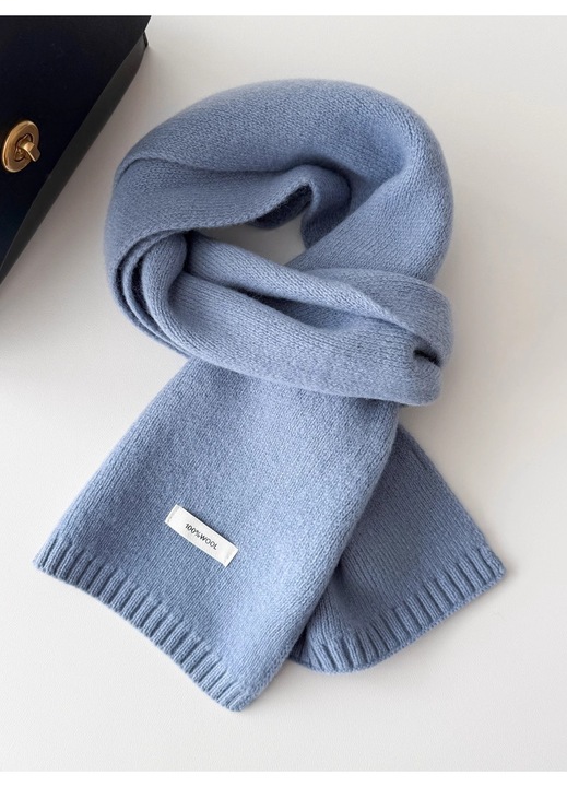 Esarfa tricotata de iarna, editia W-B, albastru sare de mare