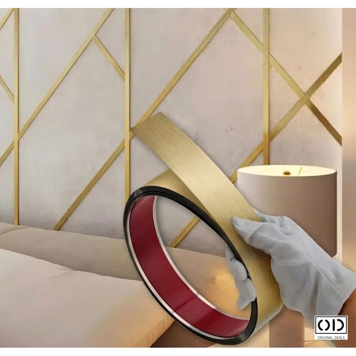Banda Decorativa pentru Pereti si Mobila, din Otel Inoxidabil, Autoadeziva 3M, Rezistenta la Apa si Intemperii, pentru Interior sau Exterior, Dimensiune 1 x 500 cm, Gold Mat Periat, ORIGINAL DEALS