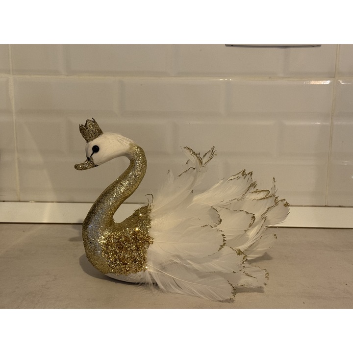 Dekoratív tollas és csillogó hattyú