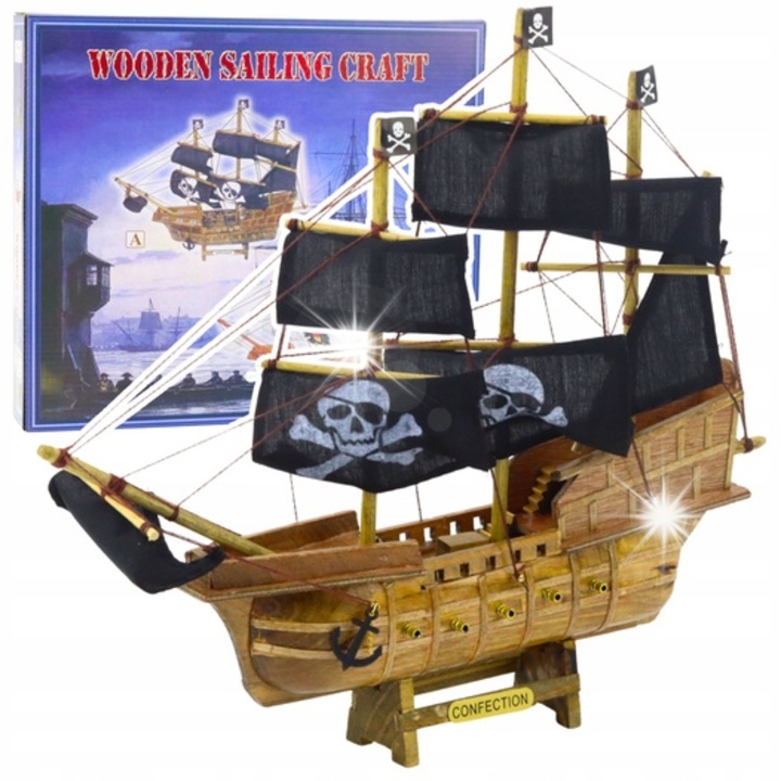 Nava Modell kalóz, 33x29cm, fekete, fa részletekkel