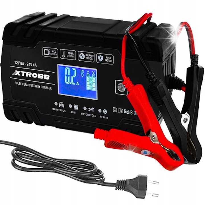 Xtrobb 12V/24V autós töltő, teljes védelemmel, 17x10cm méretű, fekete