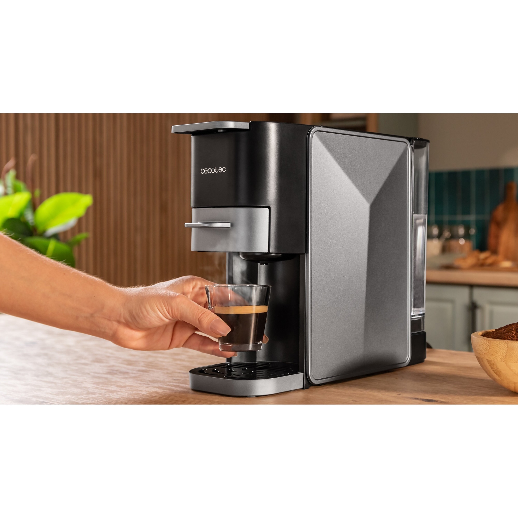 Cafetieră CECOTEC Freestyle Compact, inox, 1000 W, 1.25 l, negru