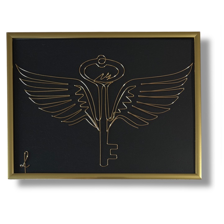 Tablou din sarma Cheia lui David, realizat din fir continuu de sarma emailata si lacuita aurie de 1 mm, rama aurie/neagra, dimensiune 18x24 cm, fundal negru marmorat