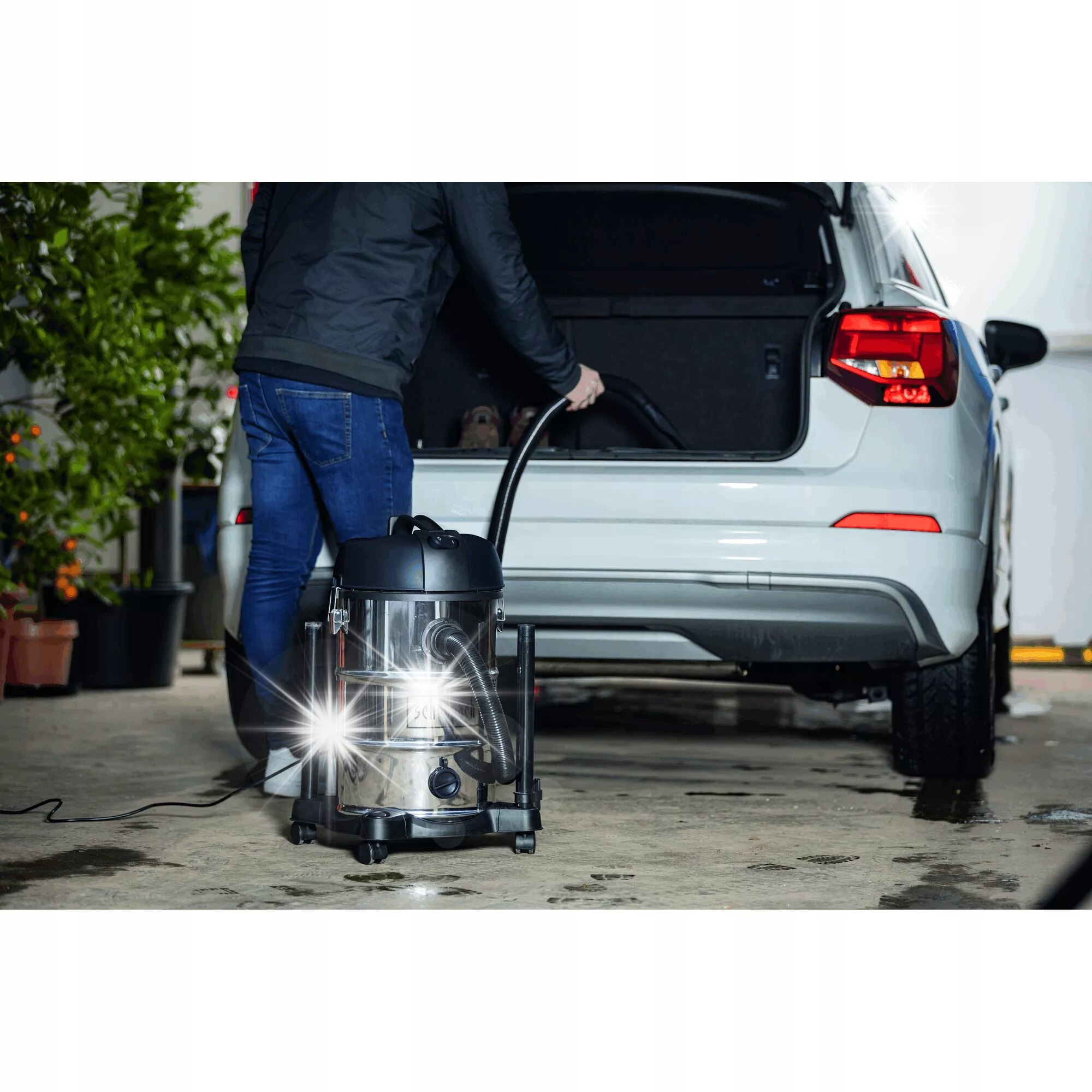 Aspirator umed si uscat, 30 l, 1200 W, cu accesorii, inox, 4 roti