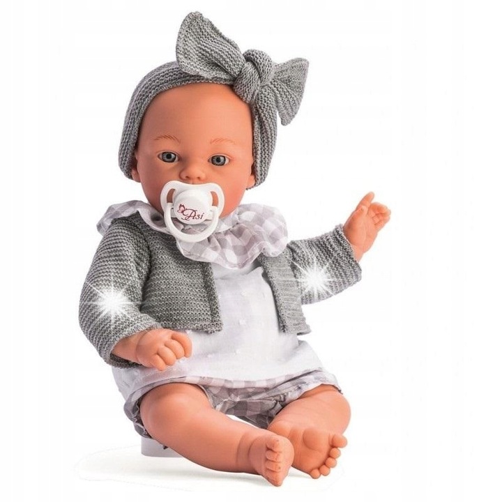 Koke baba 36 cm, Asi márka, kék szemű, fehér blúzban és rövidnadrágban, szett mellékelve.