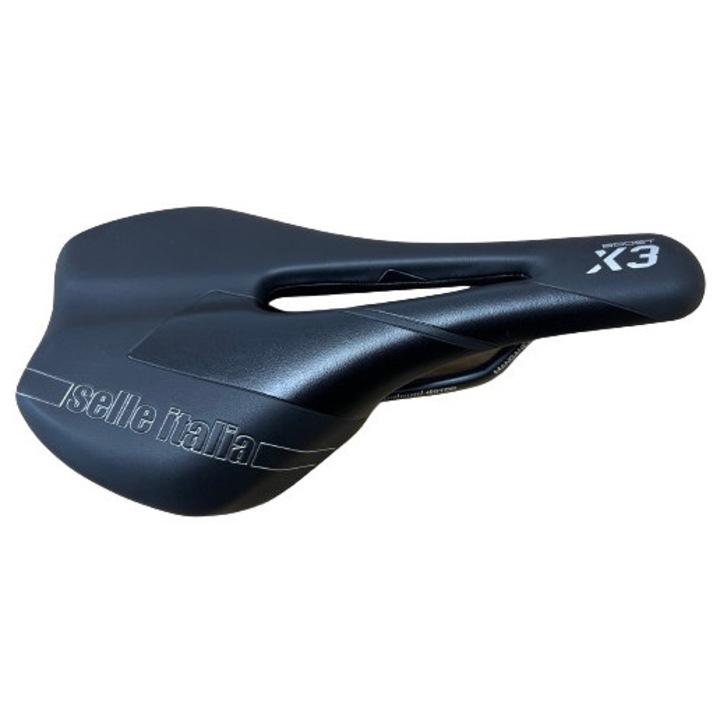 Sa Bicicleta Sosea Selle Italia X3 Boost - Confort si Performanta