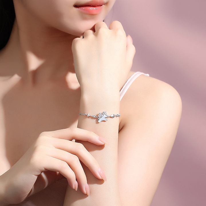 Оригинална дамска гривна Tichy от стерлингово сребро 925, инкрустация с миди и цирконий, сладък и мечтателен дизайн с еднорог, 19 см, бяло злато