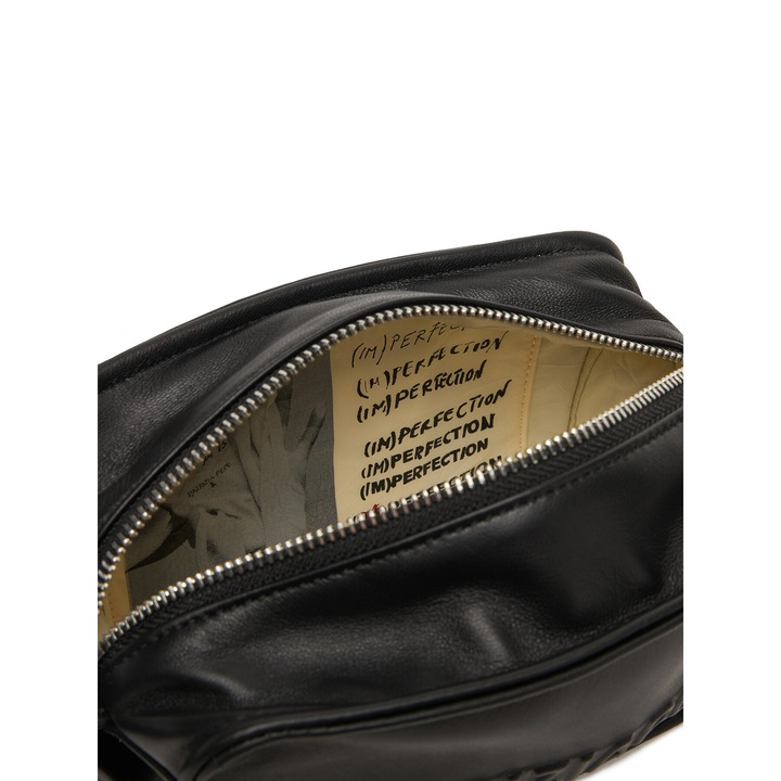 Női táska Patrizia Pepe, modell 2B0153/L113-K103, természetes bőr, fekete