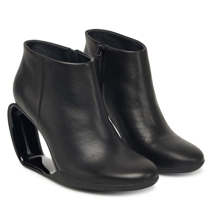 dama Mobius, United Nude, Piele naturala, Negru, Negru