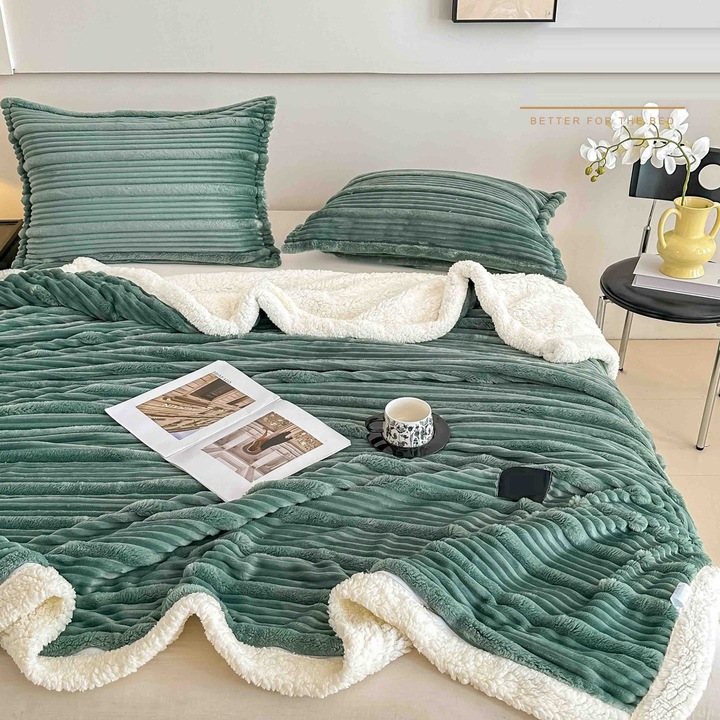 Set Patură Cocolino CHIRASO cu fermoar și blăniță, verde menta, 200x230cm, 2 fețe perna 50x70cm