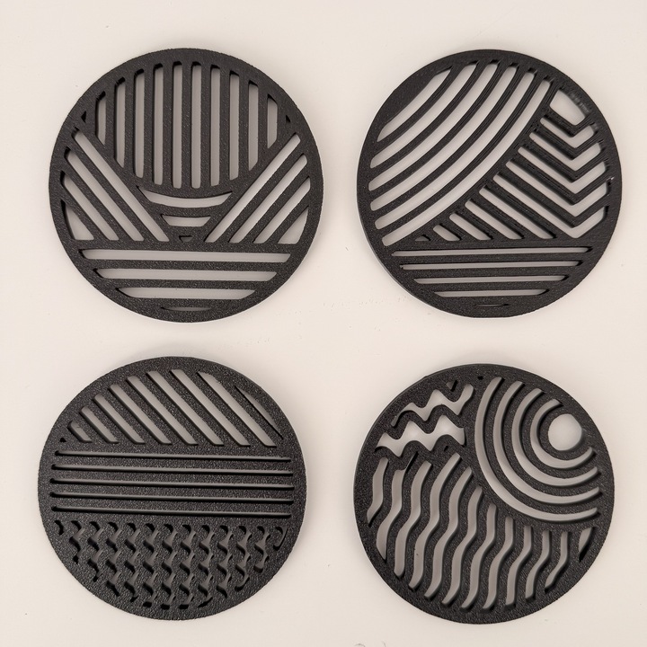 Set 4 suporturi / coastere pahare, rotund, diametru 9 cm, negru, cutie inclusa, imprimate 3D