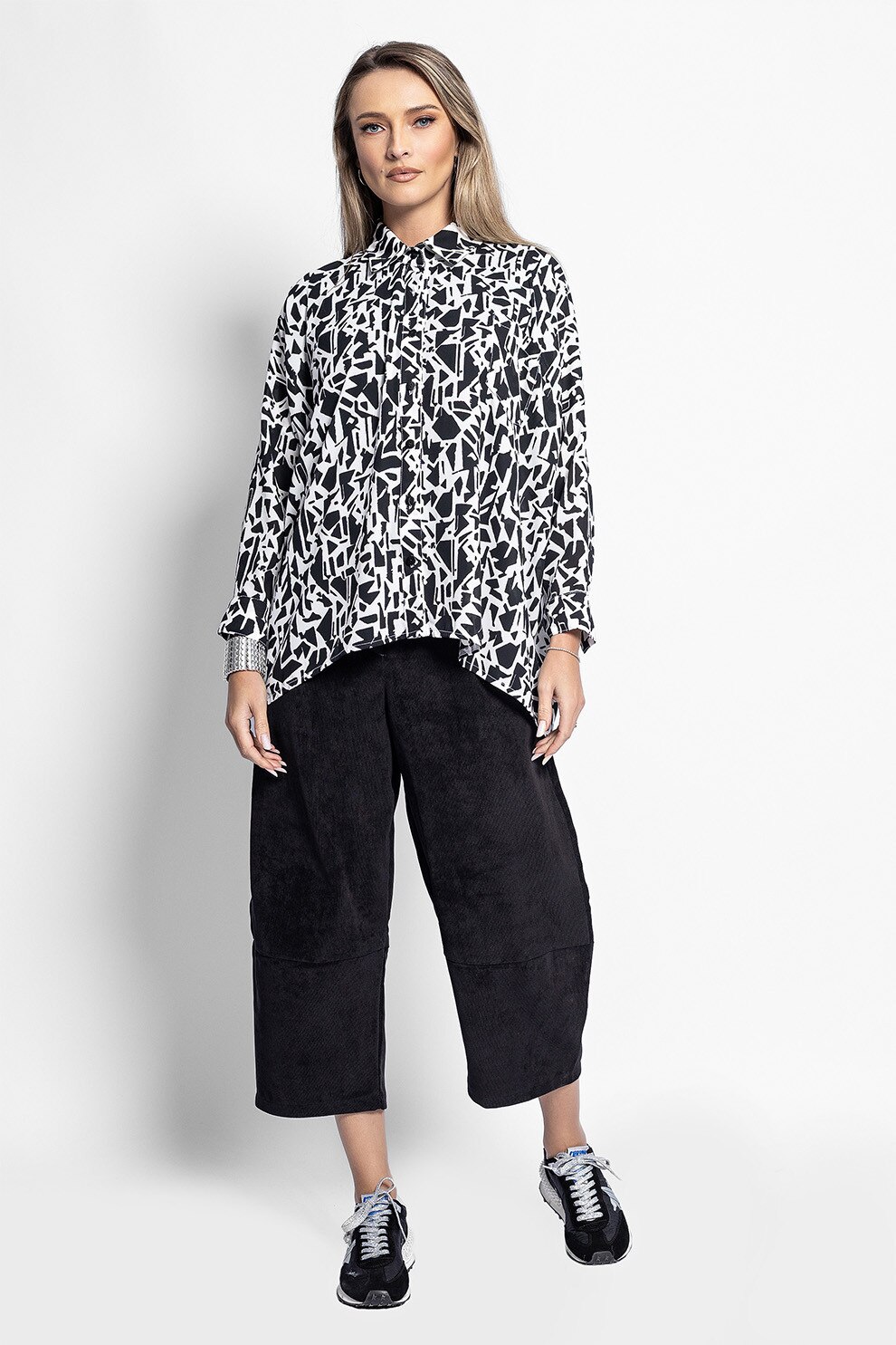 Antonia M, Camasa cu imprimeu geometric, Alb, Negru, S