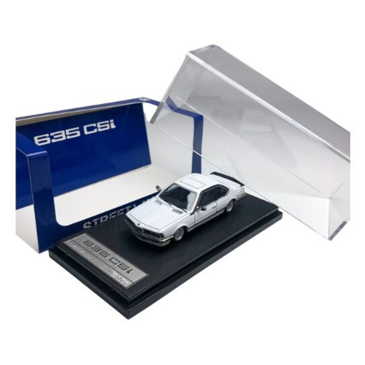 Macheta auto Bmw E24 635 Csi Alb 1:64 Street Weapon